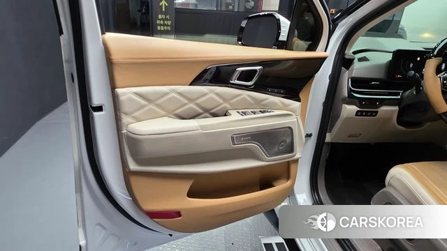 Kia The New Carnival 4th Generation id 4921588 из Кореи 16
