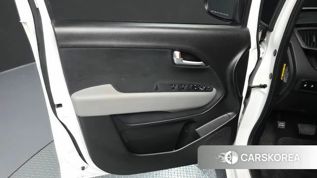 Kia The New Kia Ray id 4408677 из Кореи 16