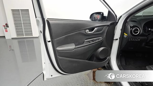 Hyundai Kona Hybrid id 4530426 из Кореи 16