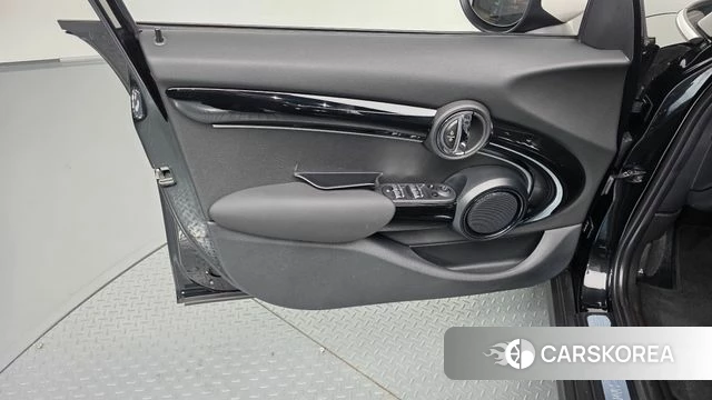 Mini Cooper id 4928647 из Кореи 16