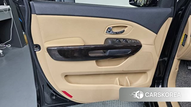 Kia The New Carnival id 4477145 из Кореи 16