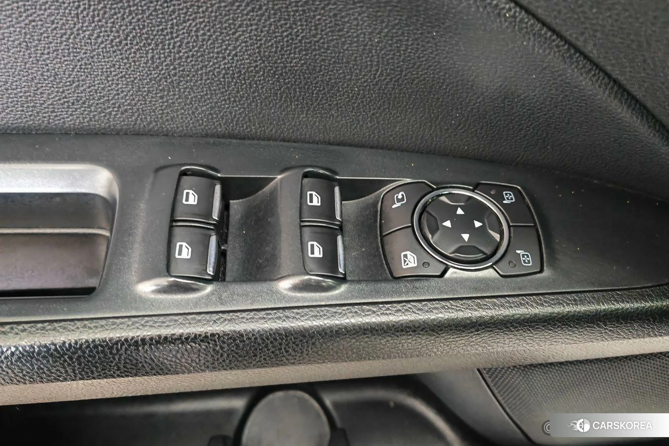 Ford Mondeo id 4413438 из Китая 16