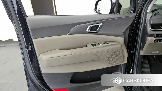 Kia The New Carnival 4th Generation id 4381607 из Кореи 16