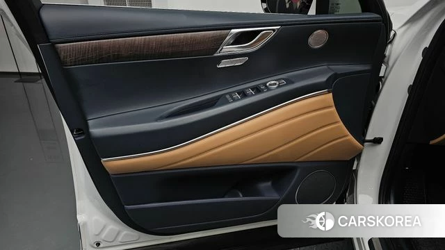 Genesis GV80 id 4572560 из Кореи 16