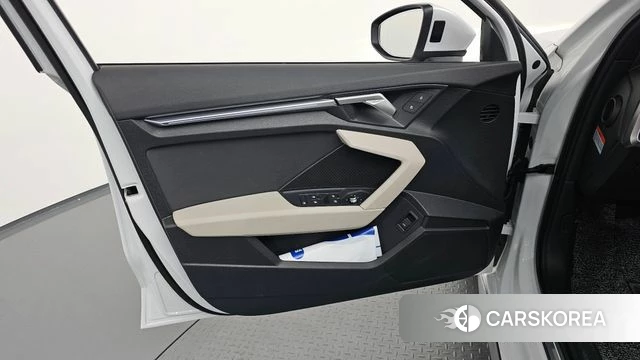 Audi A3 (8Y) id 4400937 из Кореи 16