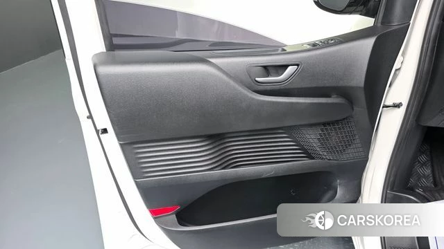Hyundai Staria id 4619110 из Кореи 16