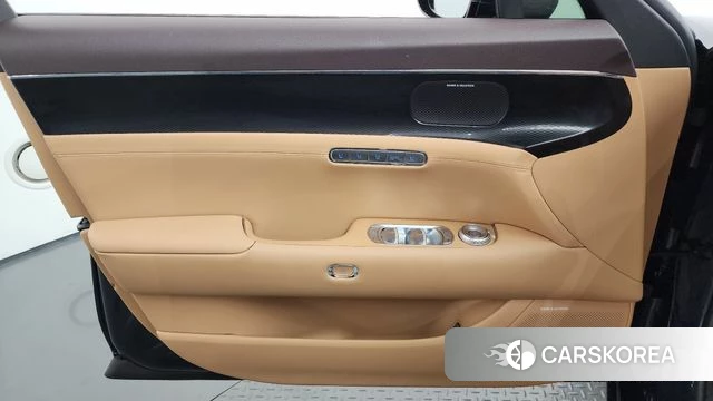Genesis G90 (RS4) id 4656238 из Кореи 16