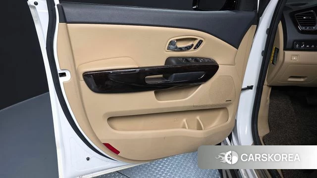Kia The New Carnival id 4918836 из Кореи 16