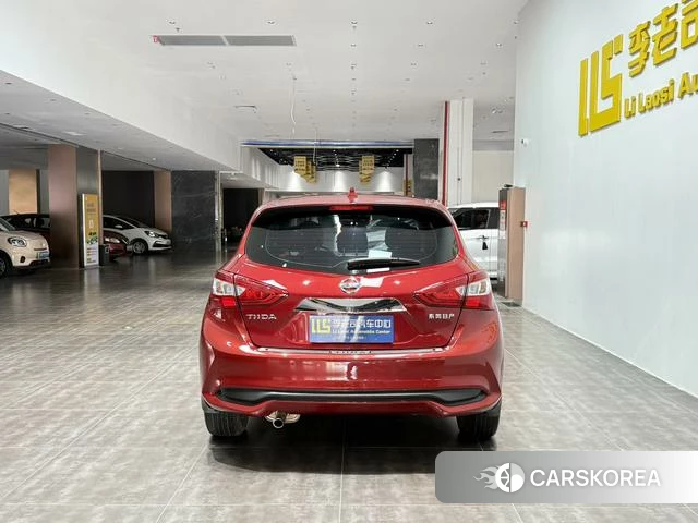 Nissan TIIDA id 4393806 из Китая 16