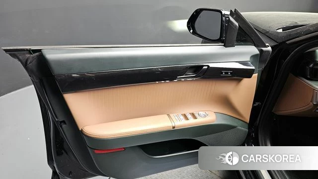 Hyundai Grandeur Hybrid (GN7) id 4281335 из Кореи 16
