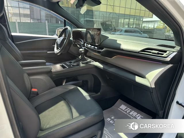 Toyota Grevia id 4301632 из Китая 16
