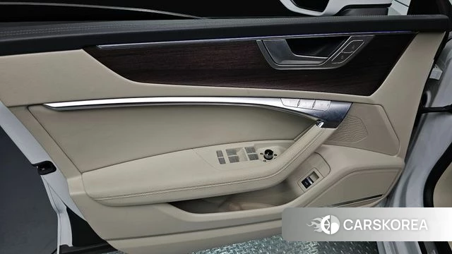 Audi A7 (4K) id 4534962 из Кореи 16