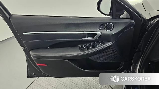 Hyundai Sonata D Edge Hybrid (DN8) id 4602018 из Кореи 16