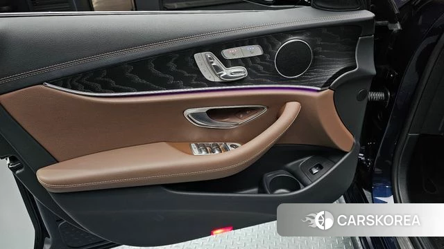 Mercedes-Benz E-Class W213 id 4523817 из Кореи 16