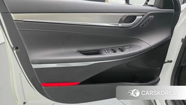 Hyundai The New Grandeur IG Hybrid id 4687811 из Кореи 16