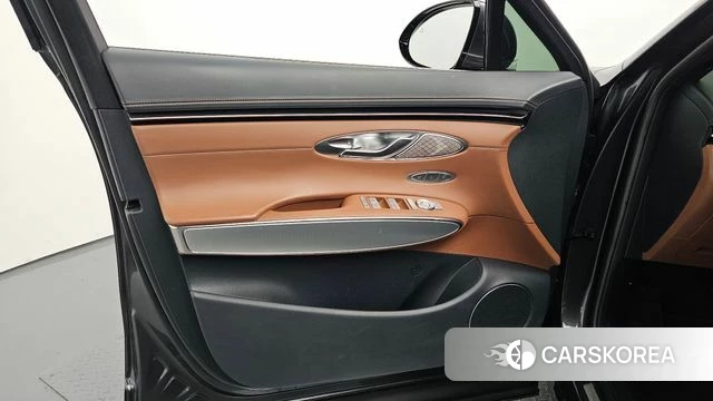 Genesis GV70 id 4283316 из Кореи 16