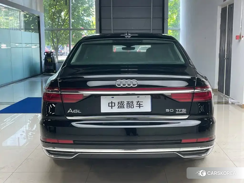 Audi A8 id 4644683 из Китая 16