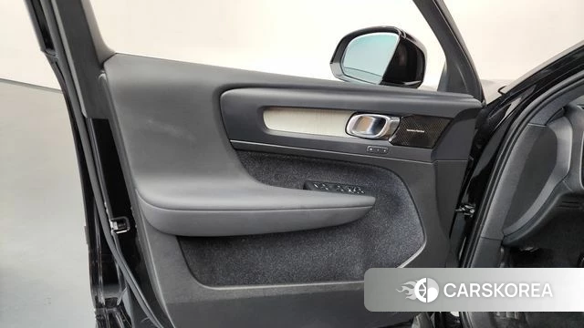 Volvo XC40 id 4383860 из Кореи 16