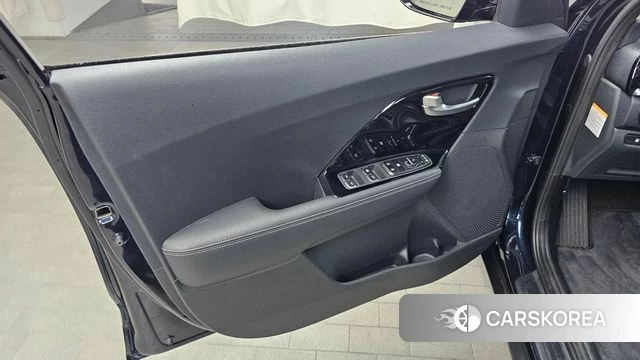 Kia The New Niro id 4324321 из Кореи 16