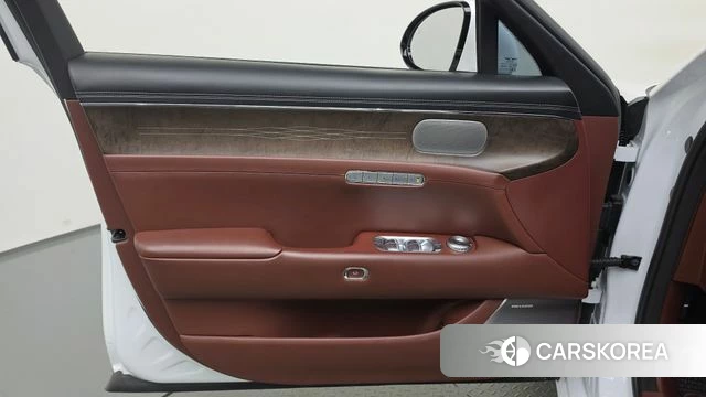 Genesis G90 (RS4) id 4763465 из Кореи 16