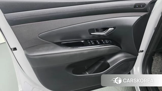 Hyundai The New Tucson (NX4) id 4400452 из Кореи 16