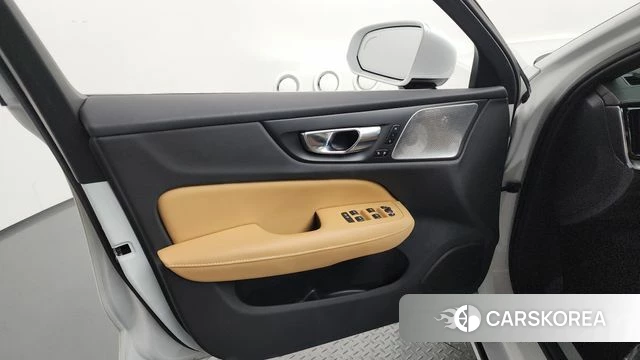 Volvo S60 3rd generation id 4580910 из Кореи 16
