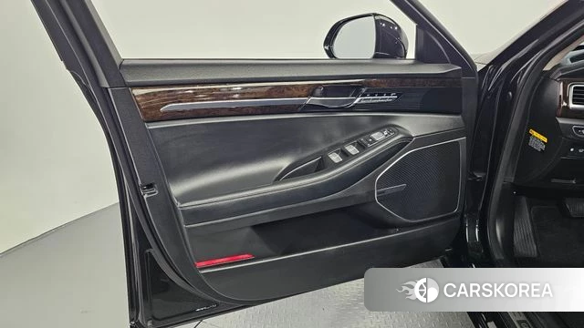 Genesis G90 id 4345277 из Кореи 16
