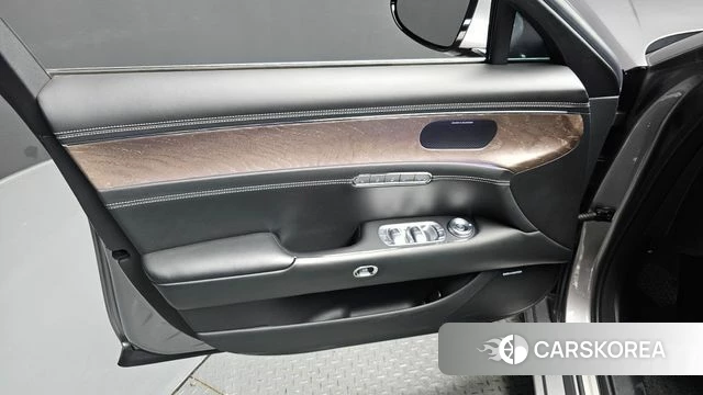 Genesis G90 (RS4) id 4433823 из Кореи 16