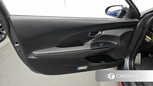 Hyundai Veloster (JS) id 4435638 из Кореи 16