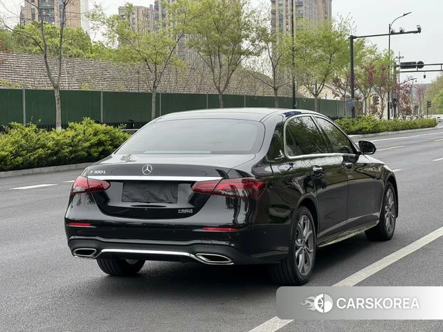 Mercedes-Benz E-class id 4211750 из Китая 16