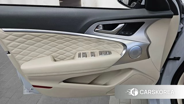 Genesis G70 id 4642840 из Кореи 16