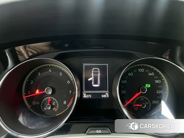 Volkswagen Touran L id 4278713 из Китая 16