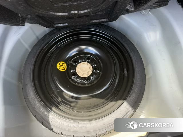 Toyota Corolla id 4299868 из Китая 16