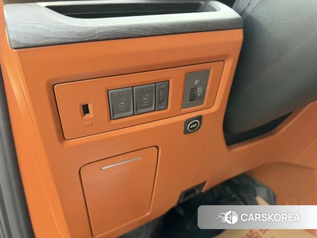 Ford Touruiou id 4241861 из Китая 16