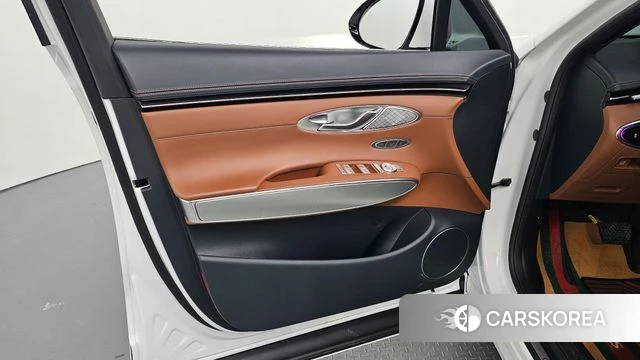 Genesis GV70 id 4432847 из Кореи 16