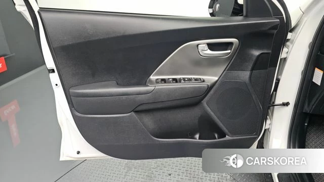 Kia Niro Plus id 4354898 из Кореи 16