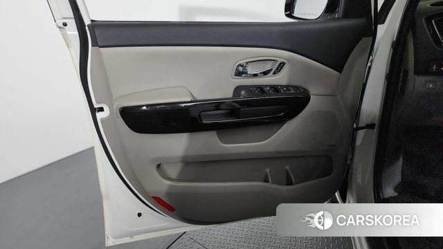 Kia The New Carnival id 4605344 из Кореи 16