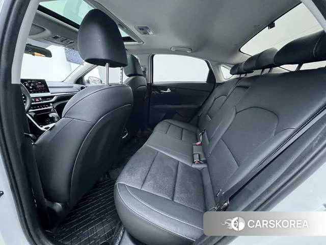 Kia K3 id 4277002 из Китая 16
