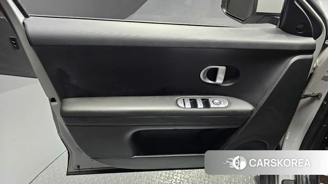 Hyundai Ionic 5 id 4457209 из Кореи 16