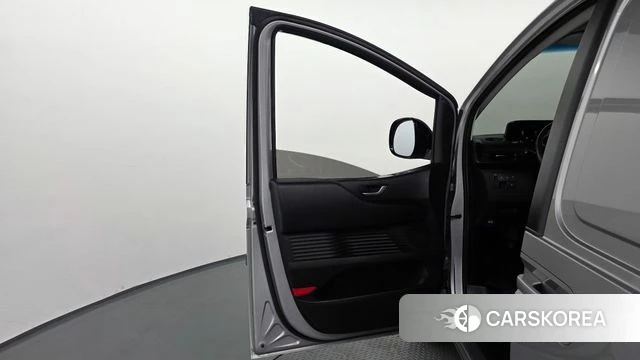 Hyundai Staria id 4267443 из Кореи 16