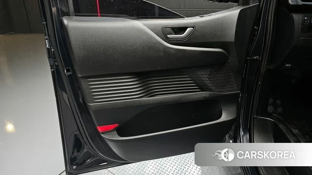 Hyundai Staria id 4195177 из Кореи 16