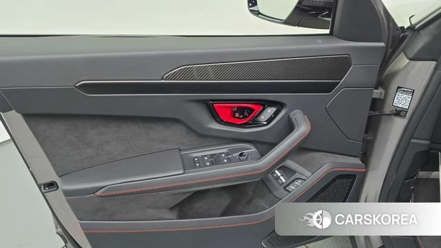 Lamborghini Urus id 4622898 из Кореи 16