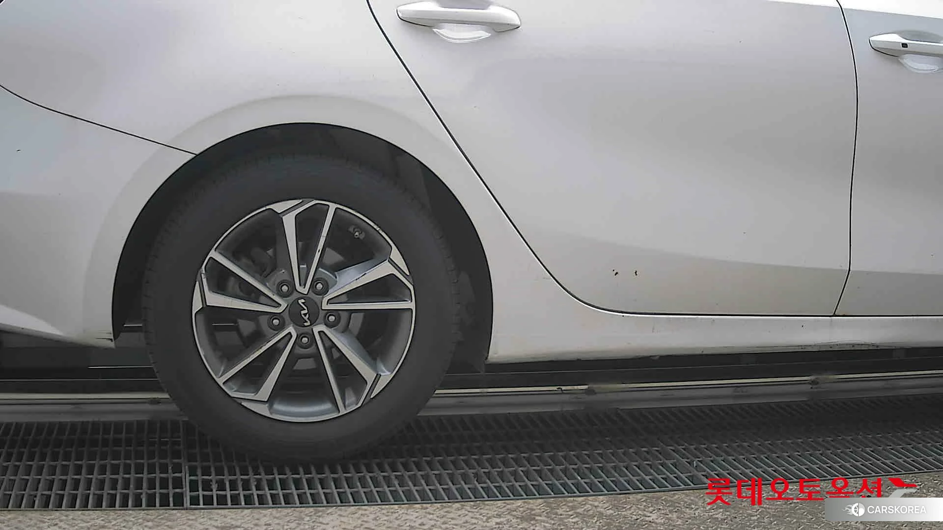 Kia K3 id 3869442 из Кореи 16