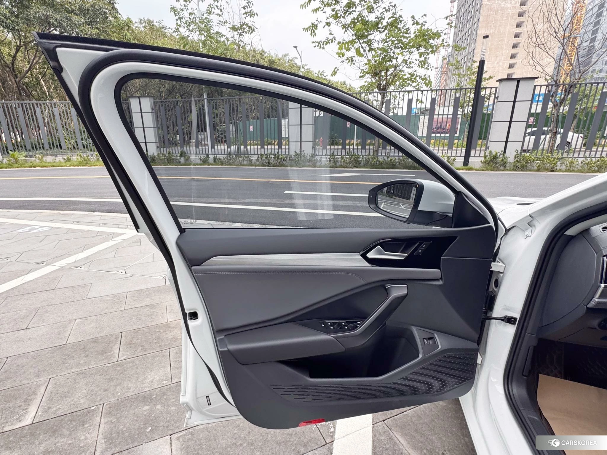 Volkswagen Sagitar id 4413212 из Китая 16