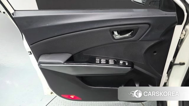 Ssangyong Tivoli Armor id 4751189 из Кореи 16
