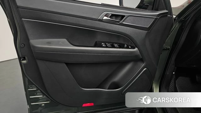 Ssangyong The New Rexton Sports Cannes id 4243088 из Кореи 16