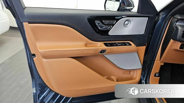 Lincoln Aviator 2nd generation id 4849336 из Кореи 16