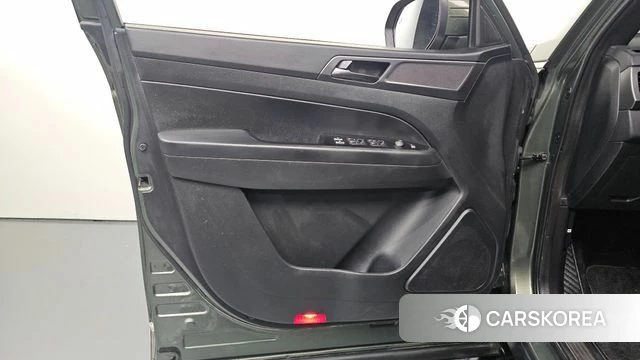 Ssangyong The New Rexton Sports Cannes id 4735257 из Кореи 16