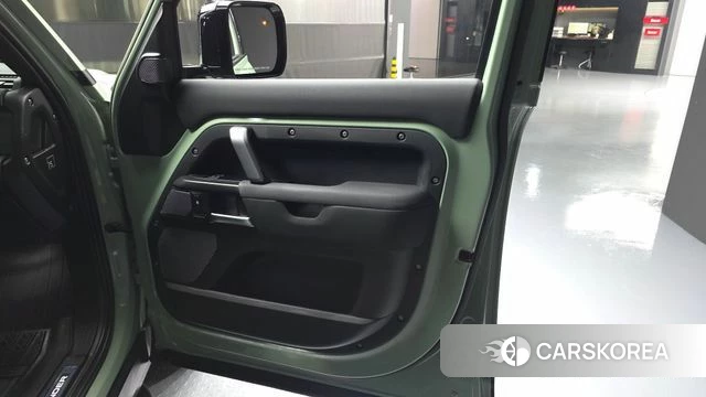 Land Rover Defender (L663) id 4369070 из Кореи 16