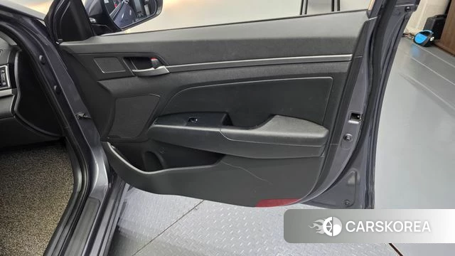 Hyundai Avante AD id 4944344 из Кореи 16